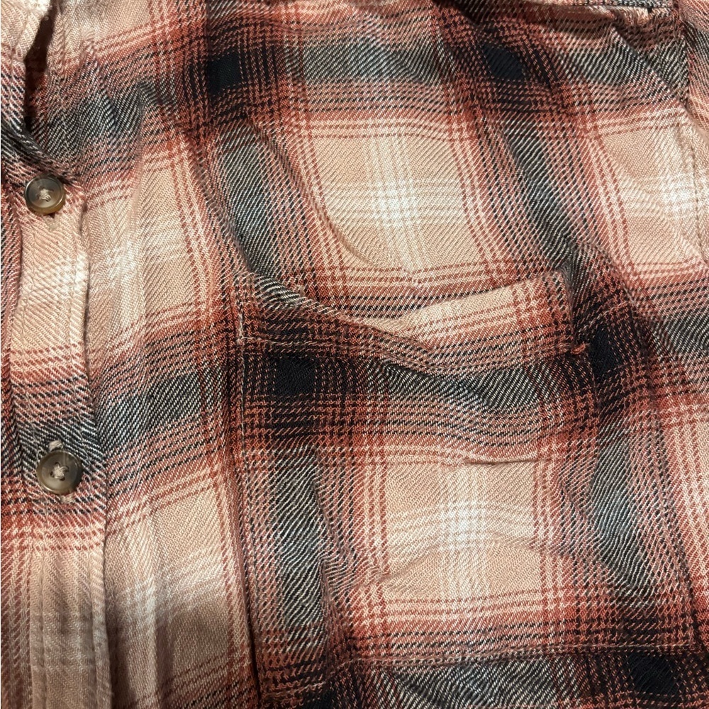 Woman’s XS Japna Red and Black Casual Button Down Shirt - Picture 3 of 9